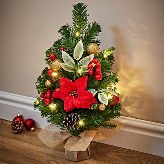 Künstliche Weihnachtsbäume: Täuschend echt & hochwertig | 3PAGEN