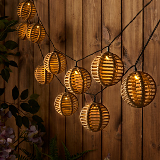 Solar-Lichterkette "Rattan" 10-tlg. Solar-Lichterkette "Rattan" 10-tlg.