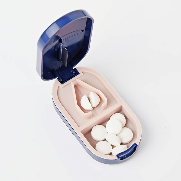 Tablettenschneider mit Aufbewahrungsbox navy