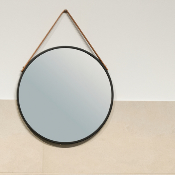Wandspiegel Borrone rund 30 cm, schwarz mit Aufhänge-Gurt