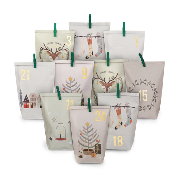 Adventskalender Weihnachtsmotive , 24 bedruckte Tüten mit grünen Klammern