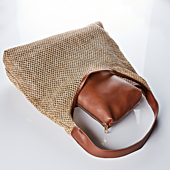 Shopper mit Kosmetiktasche