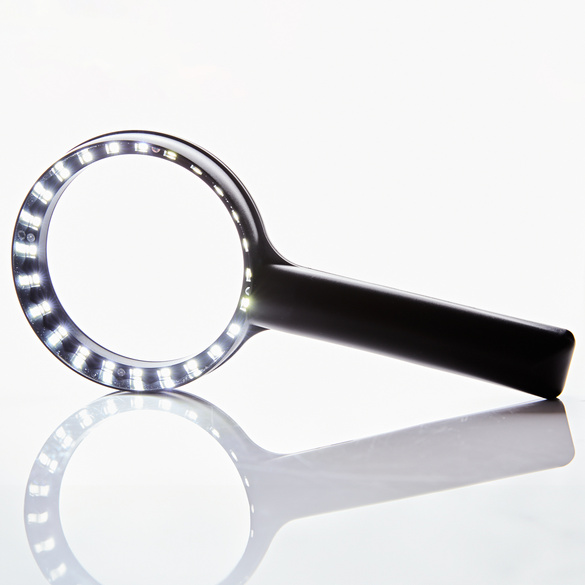 LED-Handlupe aufladbar Java