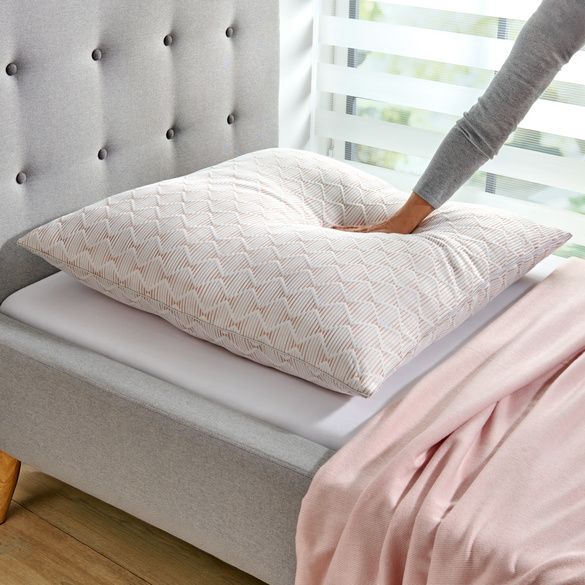 Kühlendes Kissen mit Kupferfasern