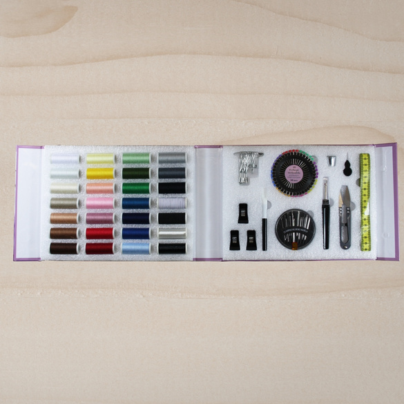 Nähset mit Handarbeitsheft „Nähfibel“ 118-tlg.