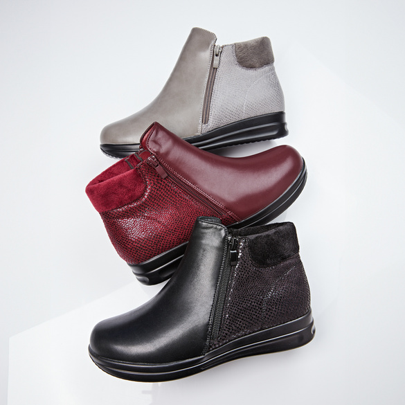 Stiefelette "Olga" schwarz