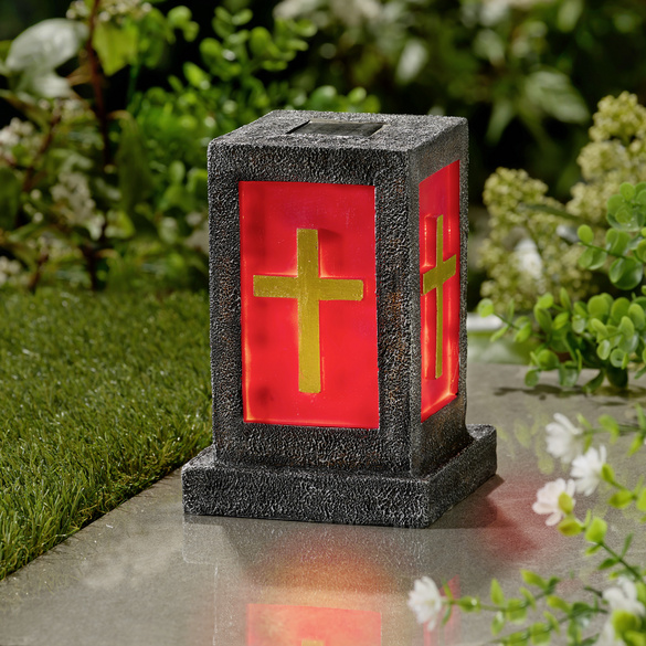 Solar-Gedenklaterne mit Kreuz