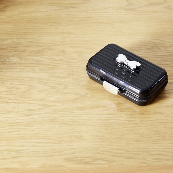 Pillenbox "Kassette" groß