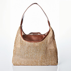 Shopper mit Kosmetiktasche