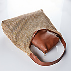 Shopper mit Kosmetiktasche