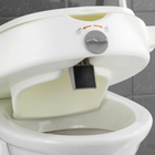 WC-Sitz Erhöhung „Secura“ mit Stützgriffen WENKO