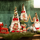 LED-Weihnachtszug mit Winterszene aus Holz